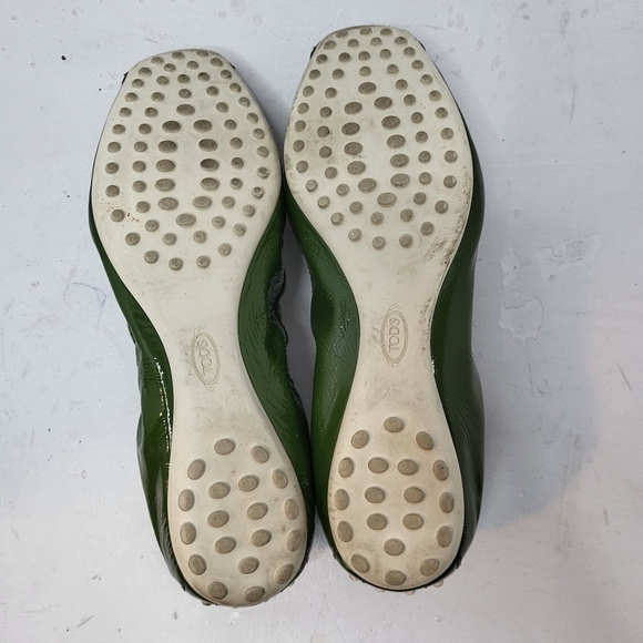 Tod's Green Suede Loafers with Decorative Buckle - Picture 12 of 14